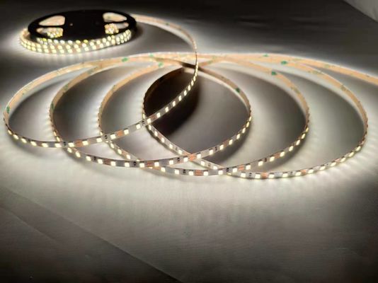L'éclat élevé de C.P. que l'intense luminosité a mené la bande 2835 Smd a mené les lumens 120leds 240leds