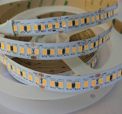 futé de 4000K SMD 2835 LED mené 24 C.C de volt a mené des lumières de bande pendant la vie à la maison