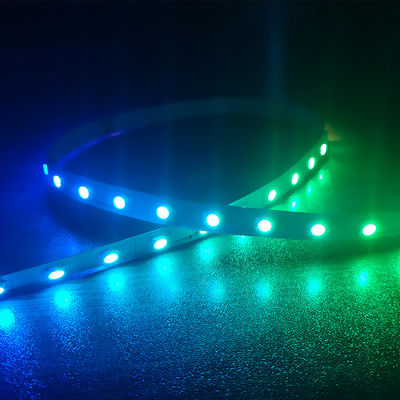 24V 96 Digital Rgbic a mené la bande Smart allume le pixel simple magique accessible de la couleur 12v mené