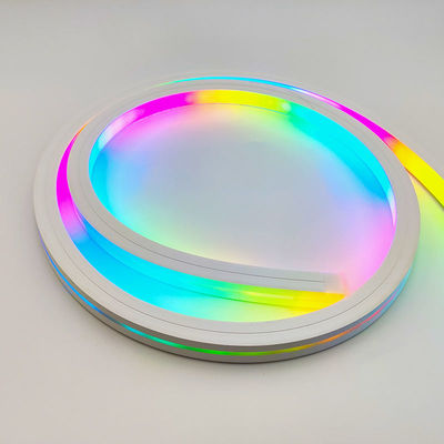 Le silicone accessible 12v fléchissent 5m le rêve de bande de lampe au néon que colorent le RVB des mots de 16 X de 16MM DIY