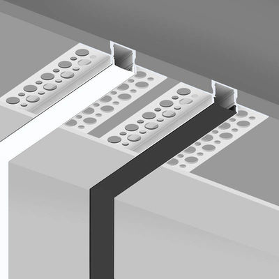 La lumière de LED dépouille la Manche en aluminium avec le profil en aluminium mené par gypse de plâtre de cloison sèche enfoncé par couverture de PC