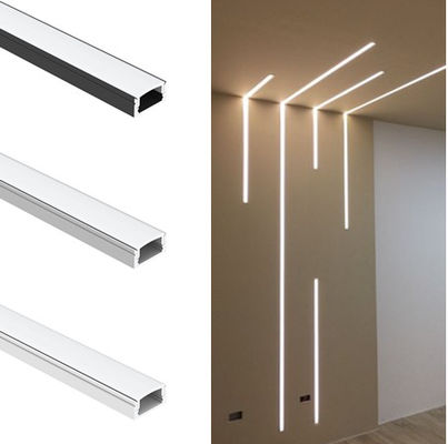 U de haute qualité forment la couverture diffuse noire de la Manche de logement d'extrusion d'Alu pour allumer la surface de bande a mené l'aluminium de profil