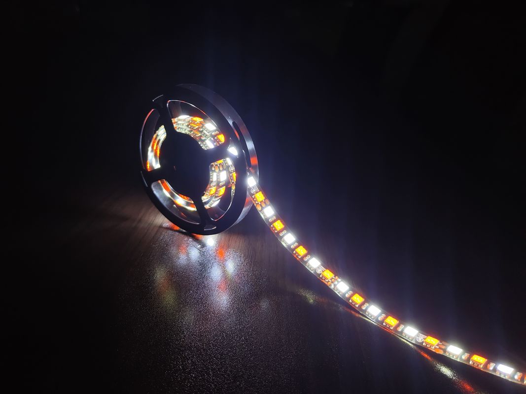 Bande 5050 menée par TDC faite sur commande d'IP65 12V 96leds/M pour le décor extérieur