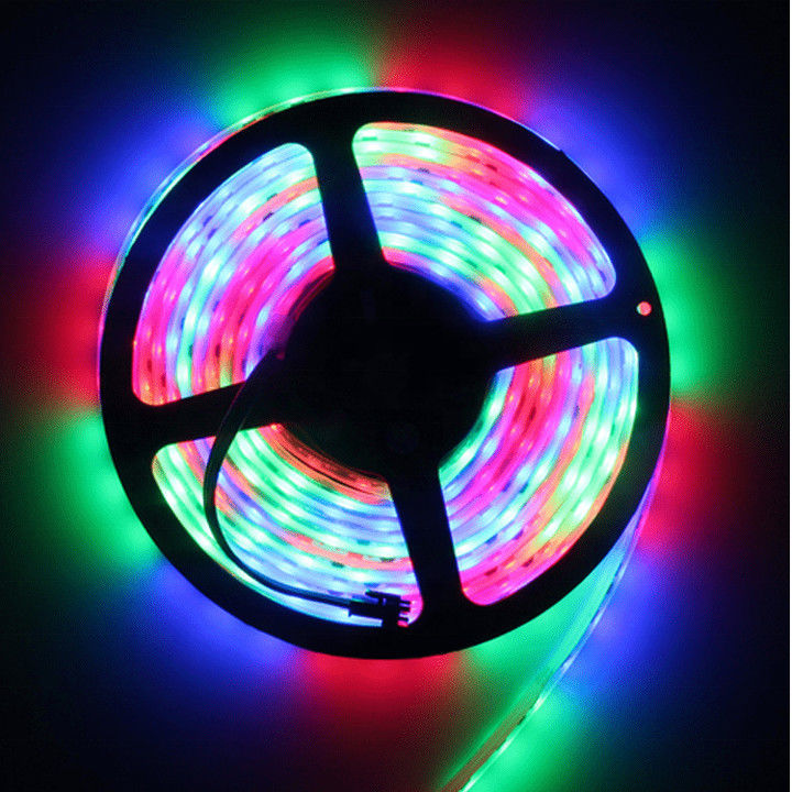 Signaux de données de Daul LED de lumière futée d'humeur de Ws2815 Digital les différents Smd 12v RVB ont mené 60 144 LED